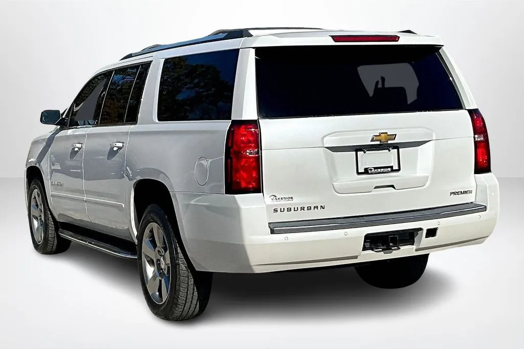 2020 Chevrolet Suburban Premier - Photo 4