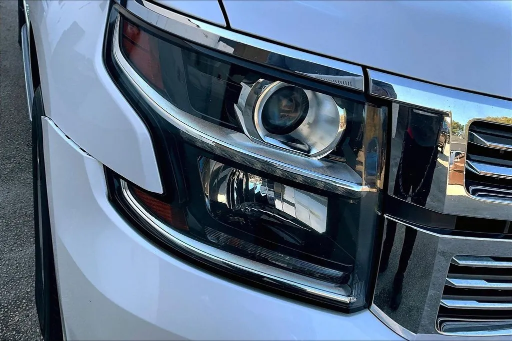 2020 Chevrolet Suburban Premier - Photo 30