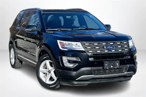Another view of 2017 Ford Explorer XLT for sale in Spring Lake, MI at Lakeside Automotive Group