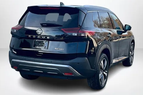 More photos of 2023 Nissan Rogue SL at Lakeside Automotive Group, MI