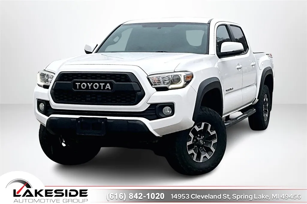 White 2017 Toyota Tacoma TRD Off-Road for sale in Spring Lake, MI