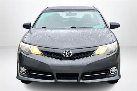 Photos of 2012 Toyota Camry SE for sale in Spring Lake, MI at Lakeside Automotive Group