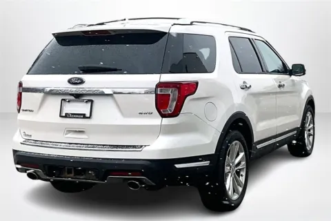 More photos of 2019 Ford Explorer Limited at Lakeside Automotive Group, MI