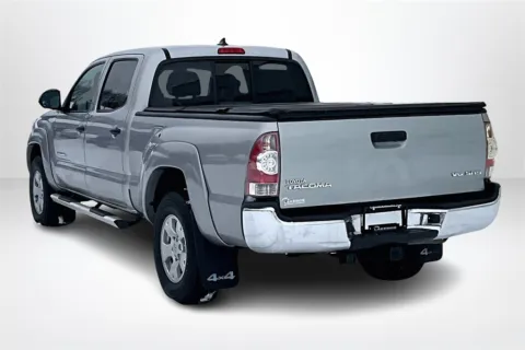 More photos of 2014 Toyota Tacoma at Lakeside Automotive Group, MI