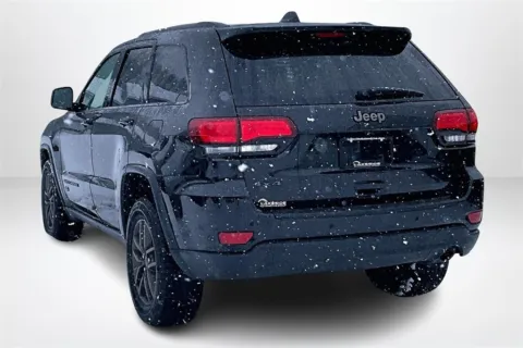 More photos of 2016 Jeep Grand Cherokee 75th Anniversary Edition at Lakeside Automotive Group, MI