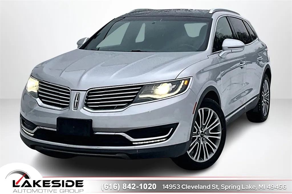 2016 Lincoln MKX Reserve's photo