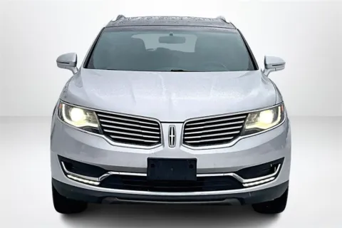 Photos of 2016 Lincoln MKX Reserve for sale in Spring Lake, MI at Lakeside Automotive Group