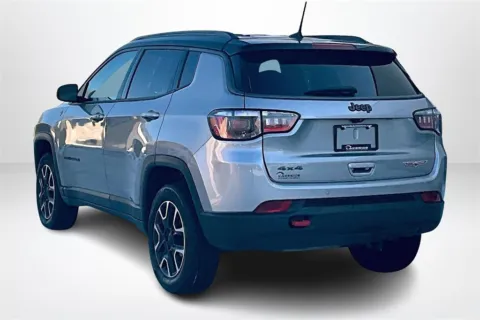 More photos of 2021 Jeep Compass Trailhawk at Lakeside Automotive Group, MI