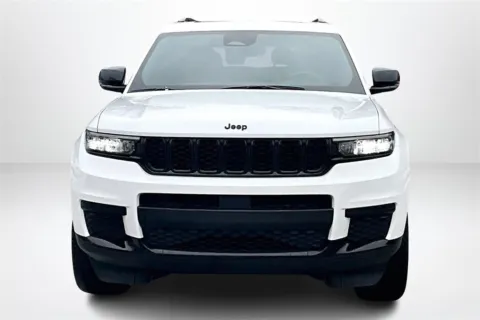 Photos of 2023 Jeep Grand Cherokee L Altitude for sale in Spring Lake, MI at Lakeside Automotive Group