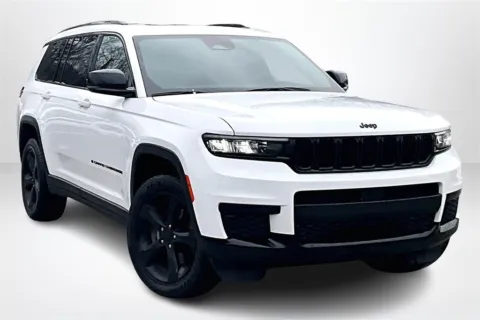 Another view of 2023 Jeep Grand Cherokee L Altitude for sale in Spring Lake, MI at Lakeside Automotive Group