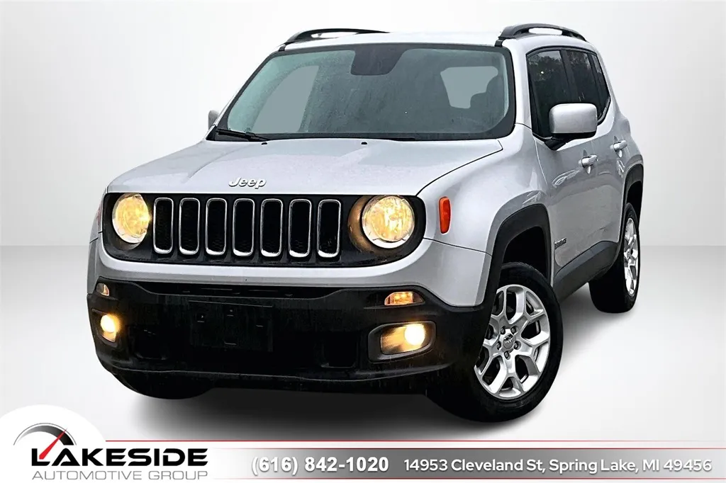 Silver 2017 Jeep Renegade Latitude for sale in Spring Lake, MI