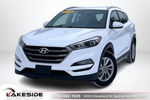 White 2016 Hyundai Tucson SE for sale in Spring Lake, MI