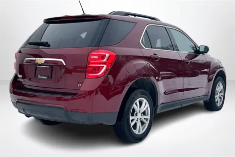 More photos of 2017 Chevrolet Equinox LT at Lakeside Automotive Group, MI