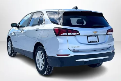 More photos of 2022 Chevrolet Equinox LT at Lakeside Automotive Group, MI