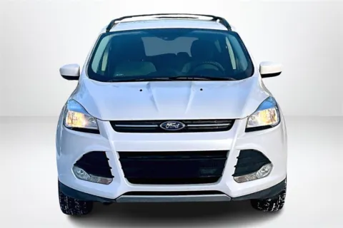 Photos of 2016 Ford Escape SE for sale in Spring Lake, MI at Lakeside Automotive Group