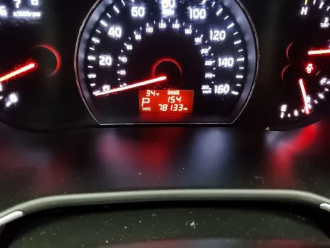 More photos of 2014 Kia Sorento LX at Lakeside Automotive Group, MI