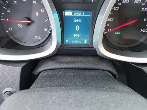 More photos of 2014 Chevrolet Equinox LT at Lakeside Automotive Group, MI