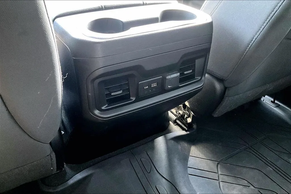 2021 Chevrolet Silverado 1500 LT Trail Boss - Photo 11