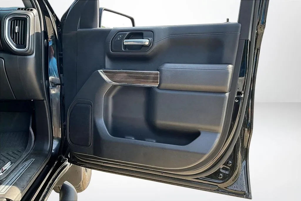2021 Chevrolet Silverado 1500 LT Trail Boss - Photo 28