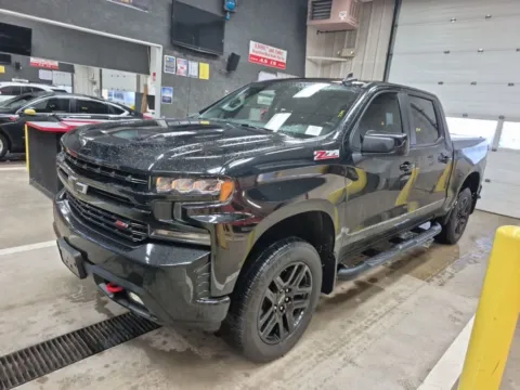 Black 2021 Chevrolet Silverado 1500 LT Trail Boss for sale in Spring Lake, MI