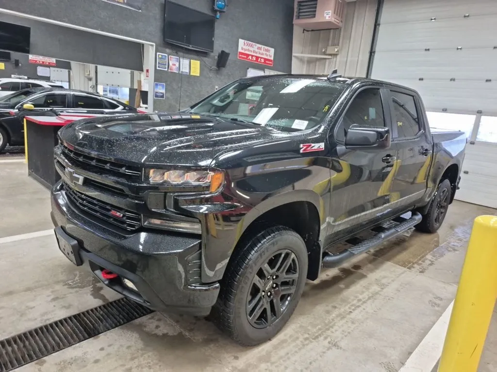 Black 2021 Chevrolet Silverado 1500 LT Trail Boss for sale in Spring Lake, MI