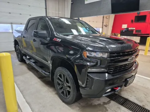 Photos of 2021 Chevrolet Silverado 1500 LT Trail Boss for sale in Spring Lake, MI at Lakeside Automotive Group