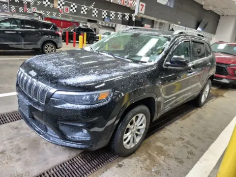 Black 2019 Jeep Cherokee Latitude for sale in Spring Lake, MI