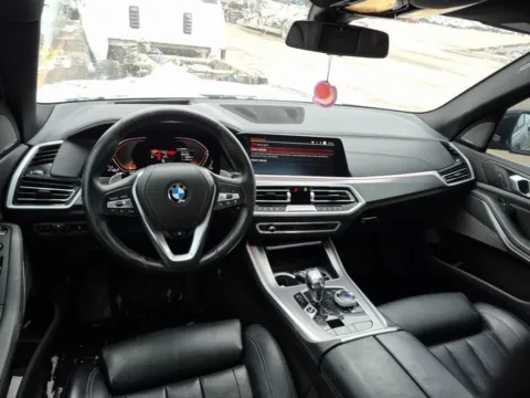 More photos of 2021 BMW X5 xDrive40i at Lakeside Automotive Group, MI