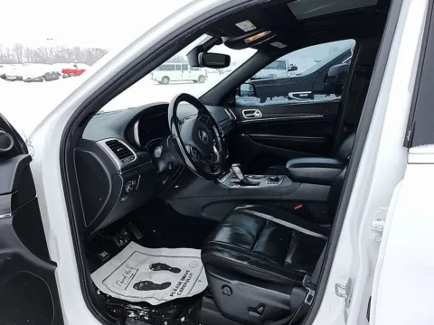 Another view of 2021 Jeep Grand Cherokee Limited for sale in Spring Lake, MI at Lakeside Automotive Group