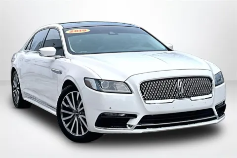 Another view of 2019 Lincoln Continental Select for sale in Spring Lake, MI at Lakeside Automotive Group