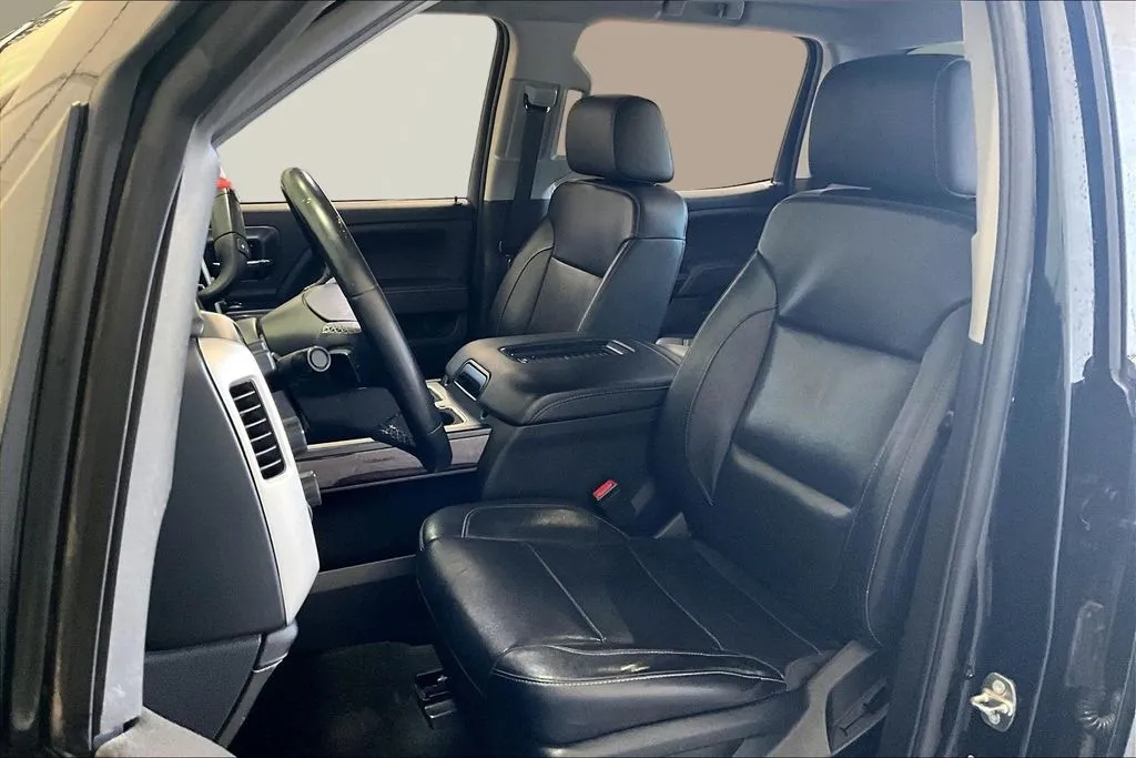 GMC Sierra photo 22