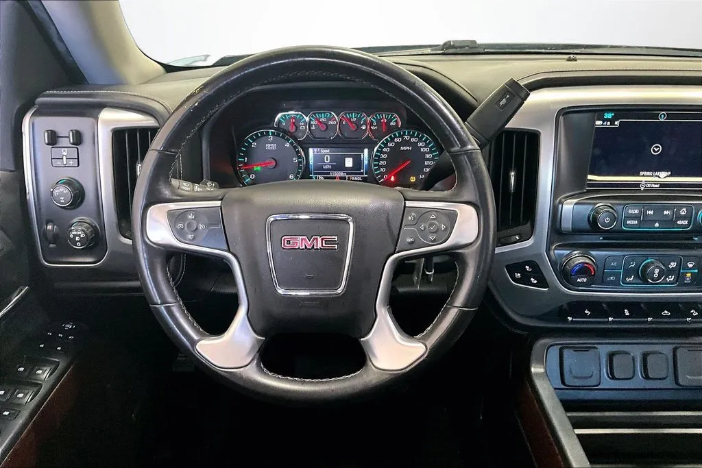 GMC Sierra photo 9