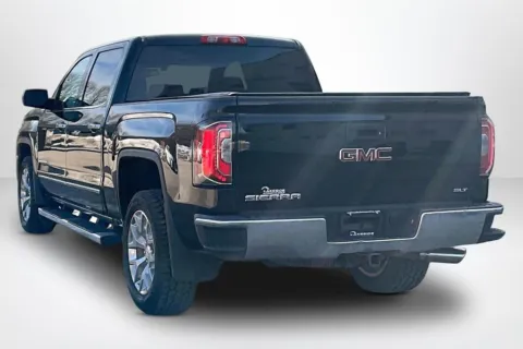 More photos of 2018 GMC Sierra 1500 SLT at Lakeside Automotive Group, MI