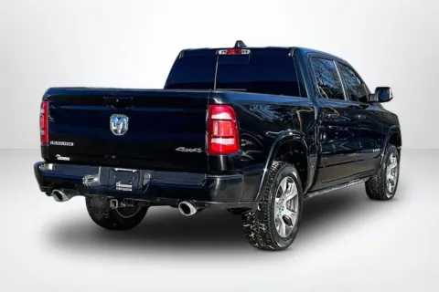 More photos of 2019 Ram 1500 Laramie at Lakeside Automotive Group, MI