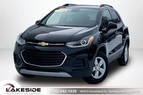 Black 2019 Chevrolet Trax LT for sale in Spring Lake, MI