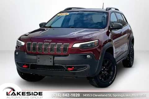 Red 2019 Jeep Cherokee Trailhawk for sale in Spring Lake, MI