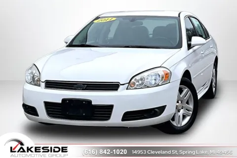 White 2011 Chevrolet Impala LT for sale in Spring Lake, MI