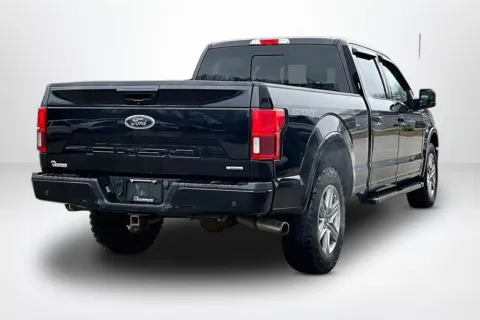 More photos of 2019 Ford F-150 Lariat at Lakeside Automotive Group, MI