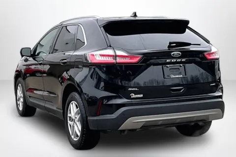 More photos of 2022 Ford Edge SEL at Lakeside Automotive Group, MI