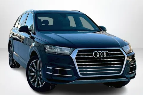 Another view of 2018 Audi Q7 3.0T Premium Plus for sale in Spring Lake, MI at Lakeside Automotive Group