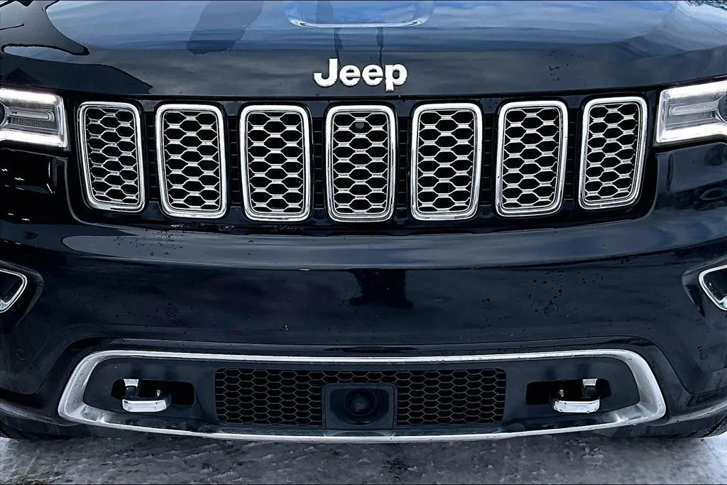 Jeep Grand Cherokee photo 33