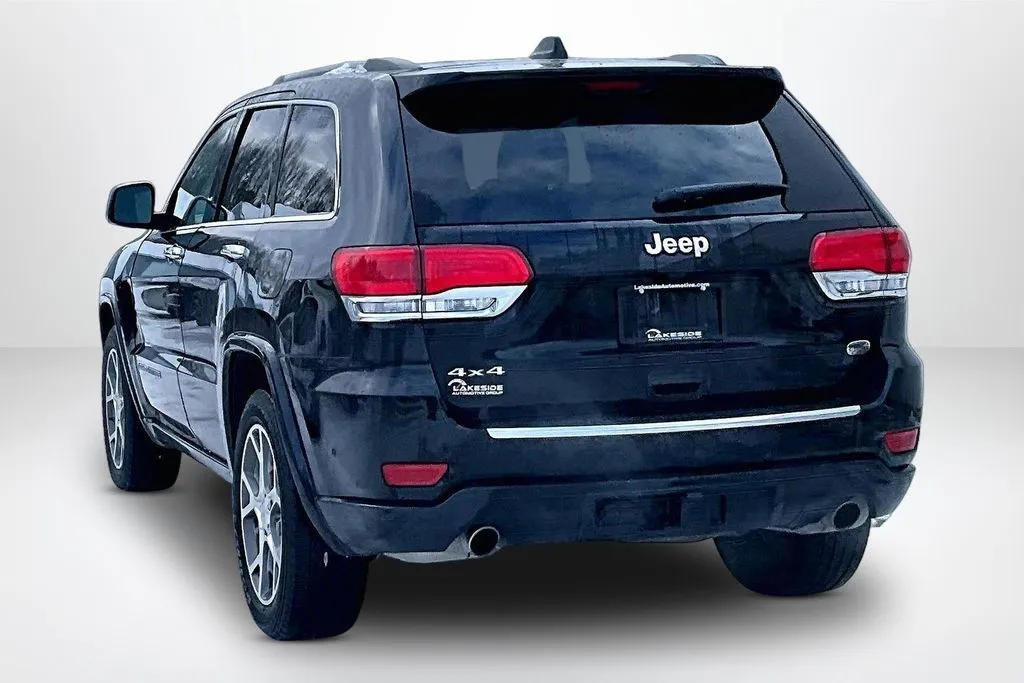 Jeep Grand Cherokee photo 4