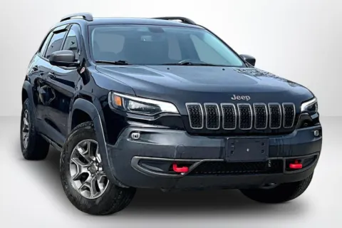 Another view of 2020 Jeep Cherokee Trailhawk for sale in Spring Lake, MI at Lakeside Automotive Group