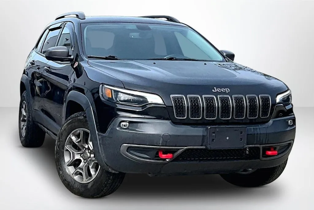 Jeep Cherokee photo 3