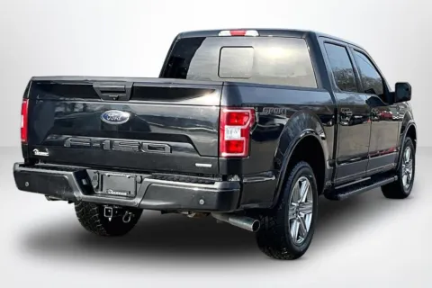 More photos of 2019 Ford F-150 XLT at Lakeside Automotive Group, MI