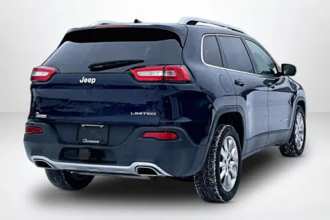More photos of 2016 Jeep Cherokee Limited at Lakeside Automotive Group, MI