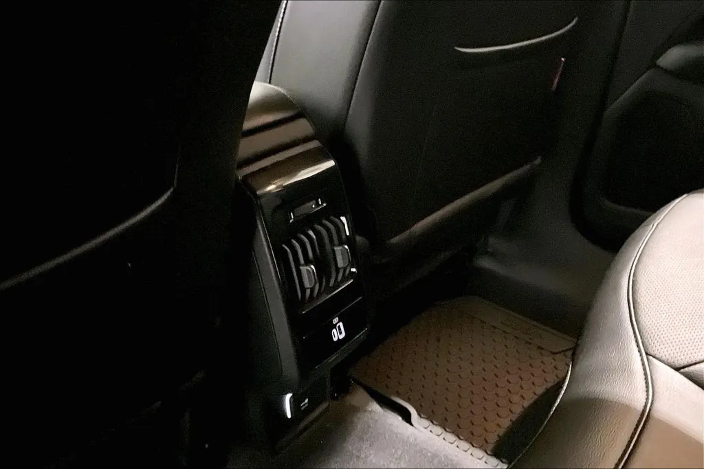 Jeep Compass photo 10