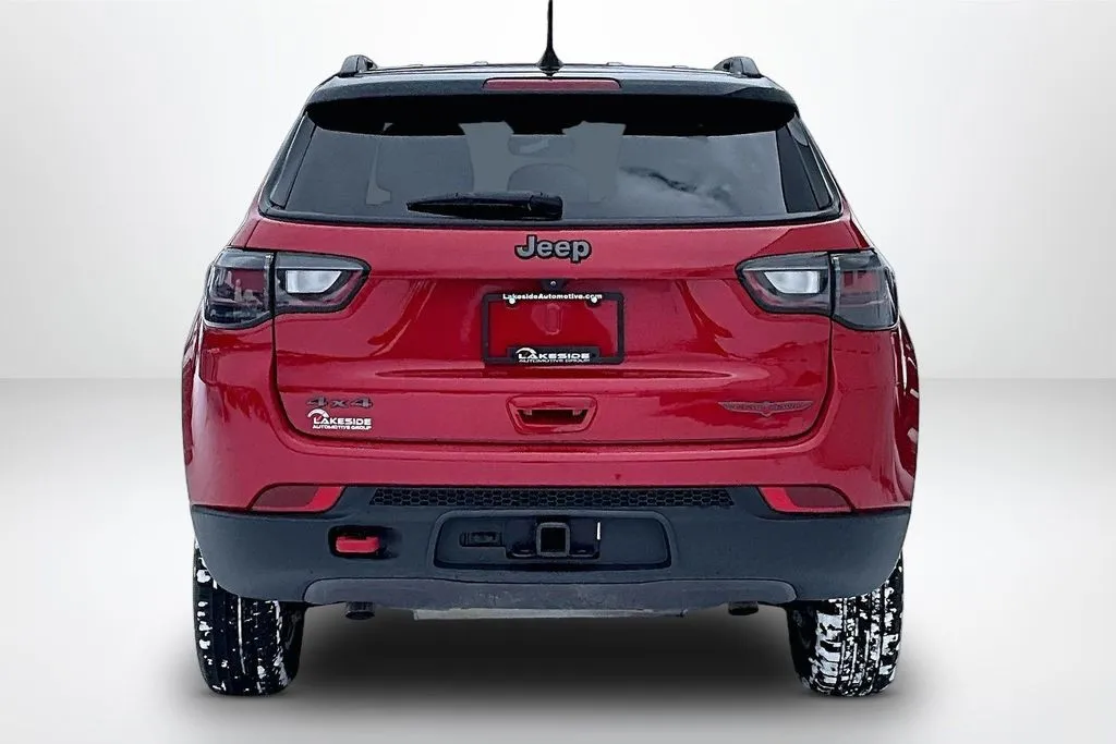 Jeep Compass photo 6