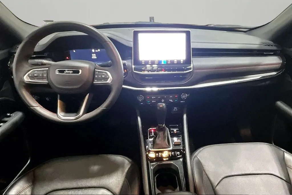Jeep Compass photo 7