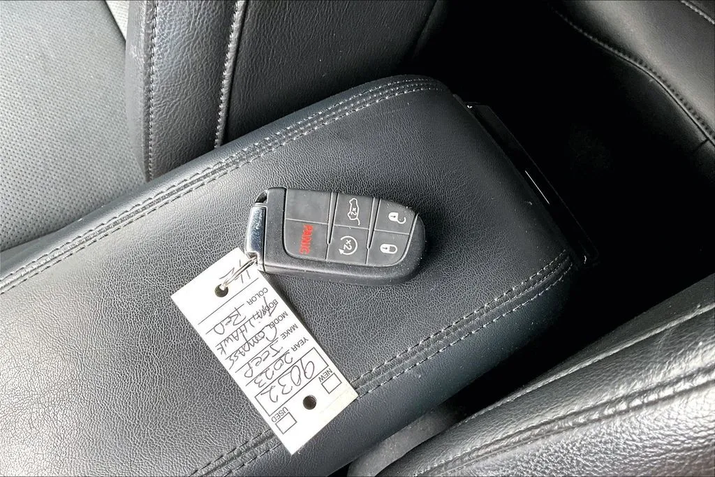 Jeep Compass photo 34